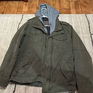 Levi jacket with detachable hood